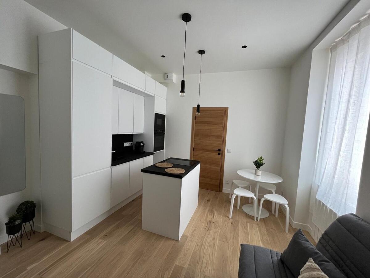 Appartement Cosy A 1 Min De Paris Charenton-le-Pont Eksteriør bilde