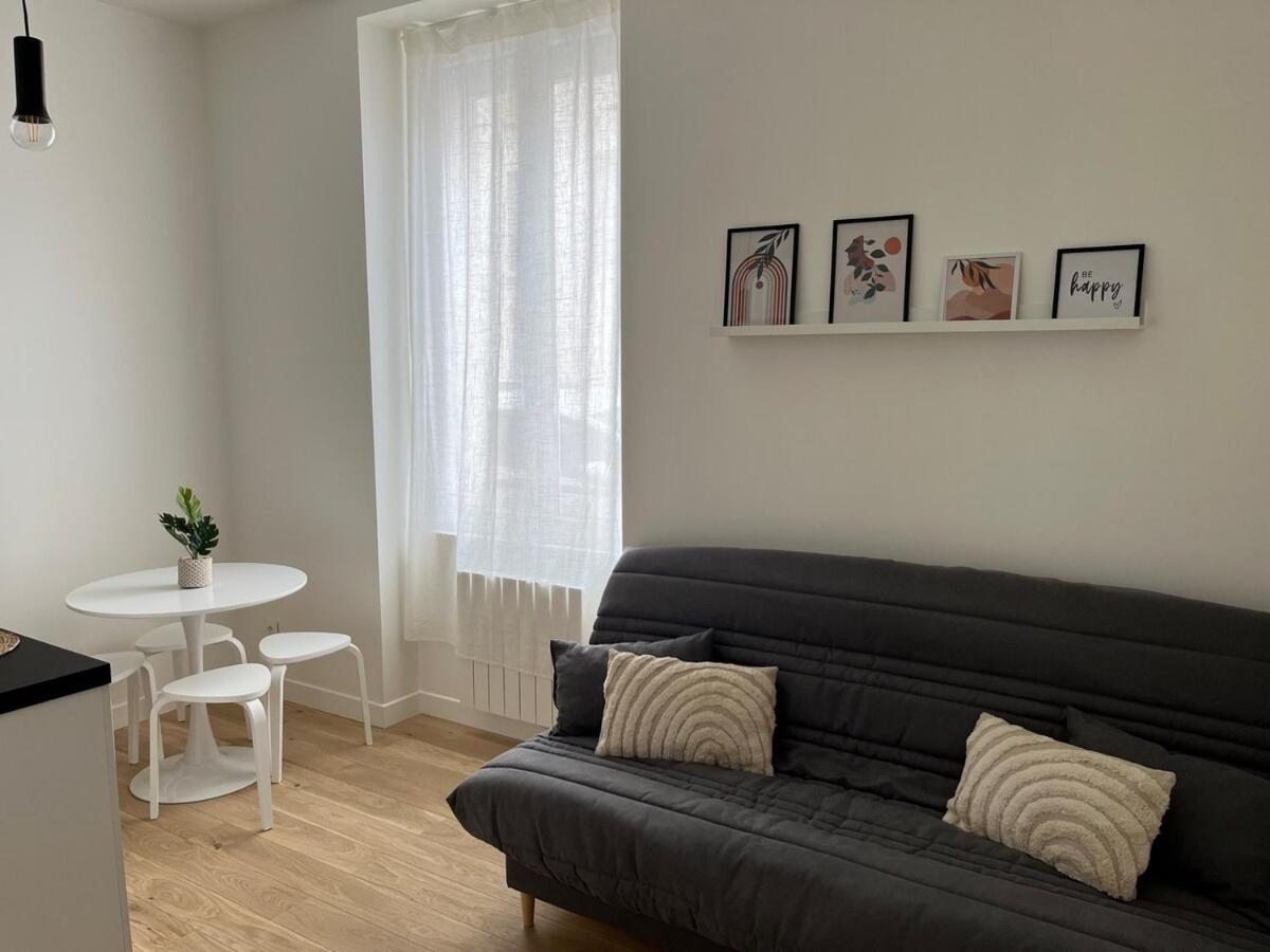 Appartement Cosy A 1 Min De Paris Charenton-le-Pont Eksteriør bilde